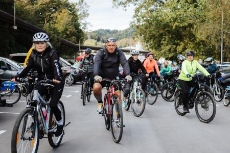 Otvoritev kolesarske CE-SˇT-SˇE-150